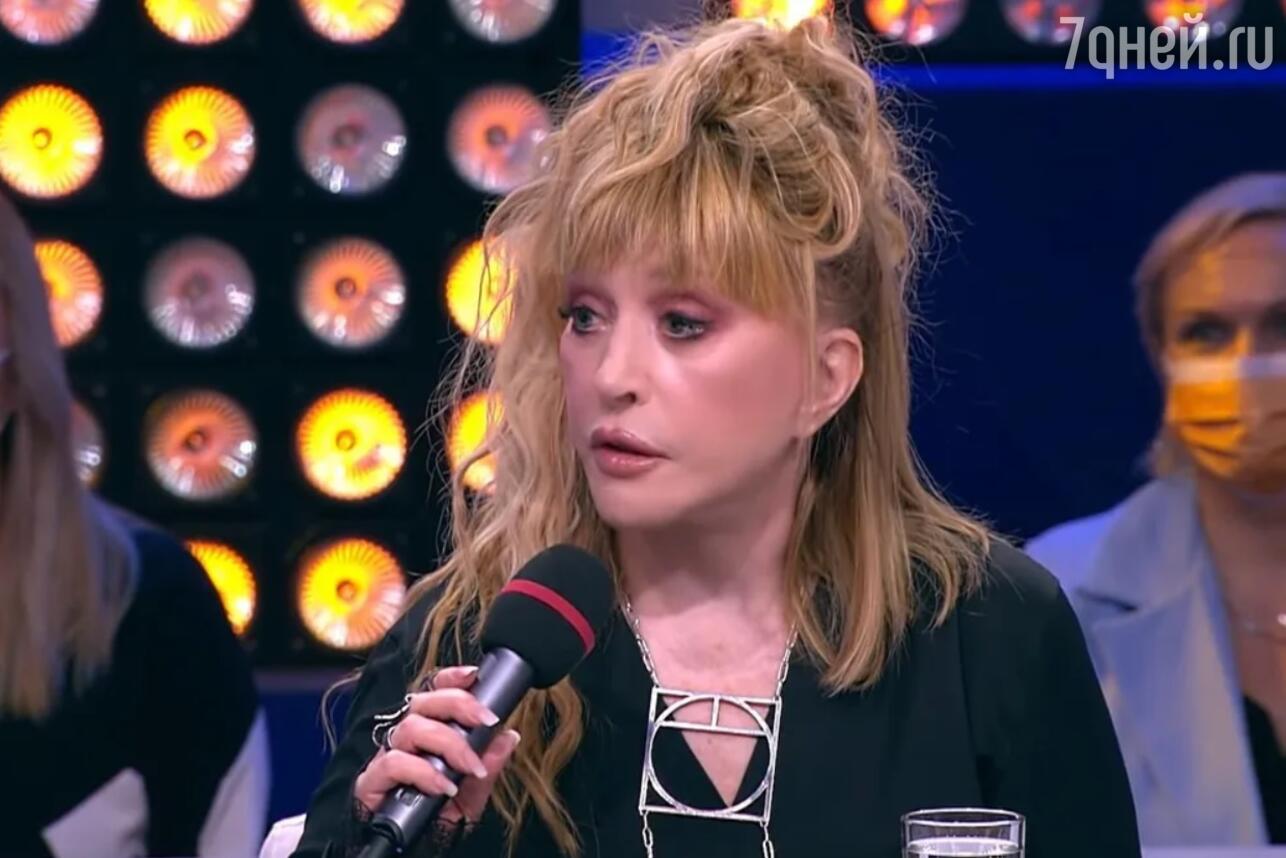 Шопинг пугачевой на кипре. Шопинг пугачевой на кипре. Пугачёва в магазине. Юбилейный концерт аллы пугачевой. Шопинг пугачевой на кипре.