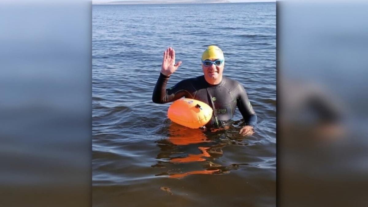 В Саратове экс-начальник УМВД анонсировал рекордный заплыв через Волгу