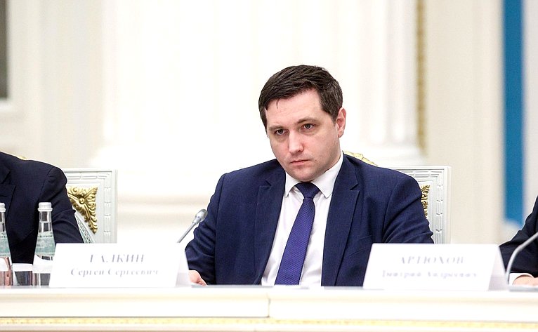 Заседание Совета при Президенте Российской Федерации по реализации государственной демографической и семейной политики