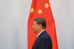 Лидер КНР Си Цзиньпин назначил встречу коллегам уже в10 утра