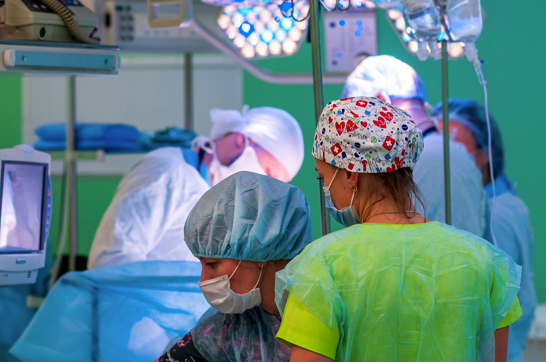 перинатальный центр волгоград главный врач. санкт-петербург хирург перинатальный центр марат. перинатальный центр гинекология врачи. хирурги перинатального центра. перинатальная область.