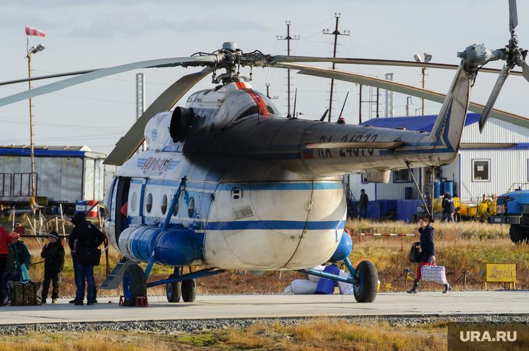 Ми-8 Ямал. Вертолет Ямал. Вертолет Ямал фото. Вертолёт Ямал весной.