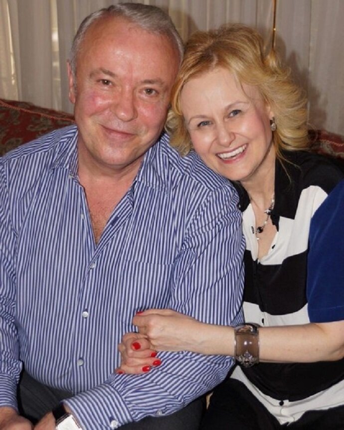 «Господь даровал ему именно такую кончину»: Дарья Донцова рассказала о последних минутах жизни супруга 