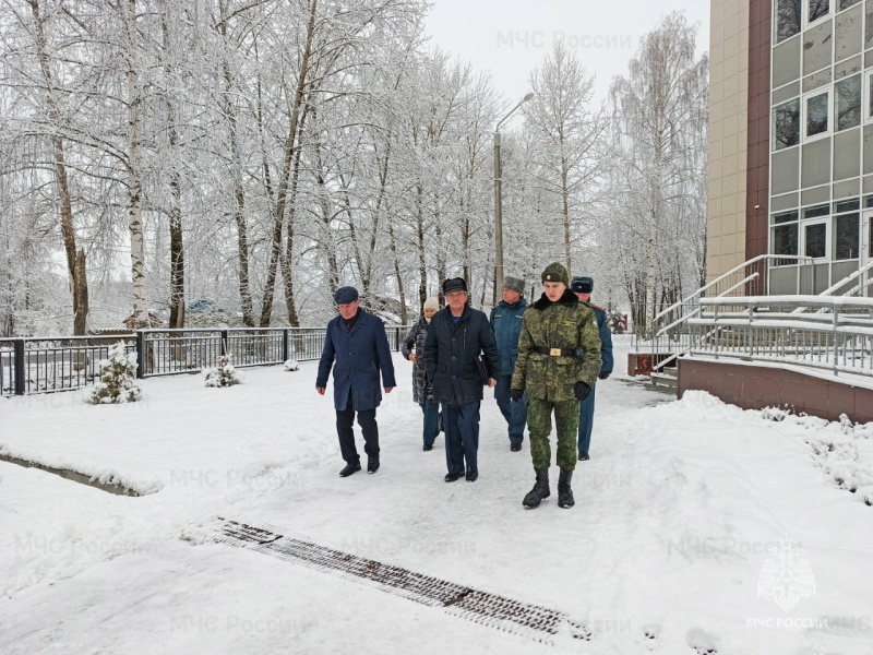 Председатель Поволжского совета ветеранов пожарных и спасателей провел 