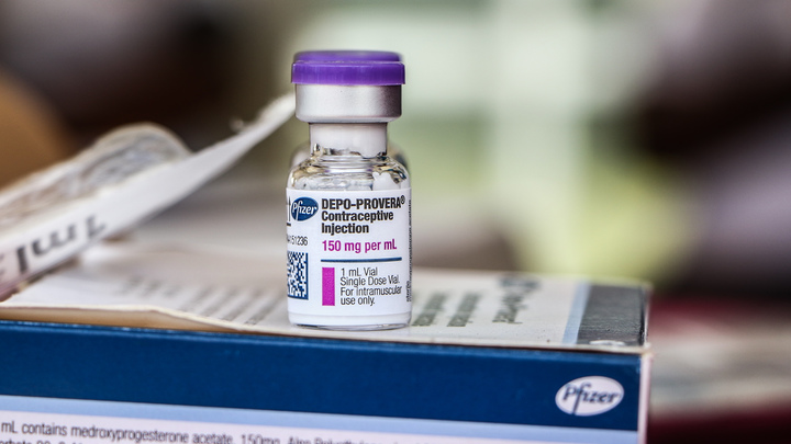 Stategica: Pfizer и Moderna начали работу над вакцинами за полгода до COVID. Сенатор Пушков указал на очевидное