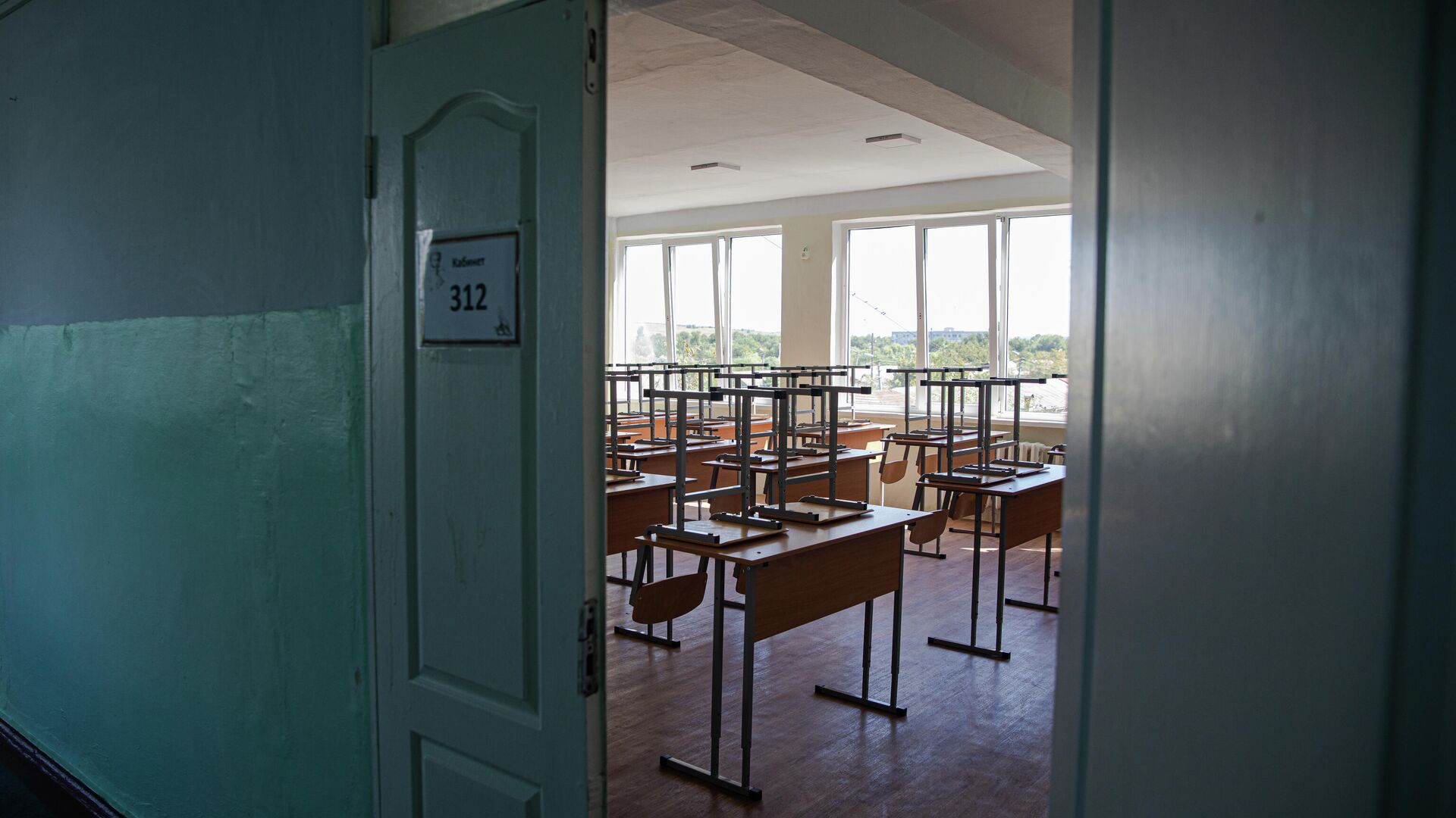 Первое сентября, русский лицей им. Пушкина в Новых Аненах - Sputnik Молдова, 1920, 09.01.2026