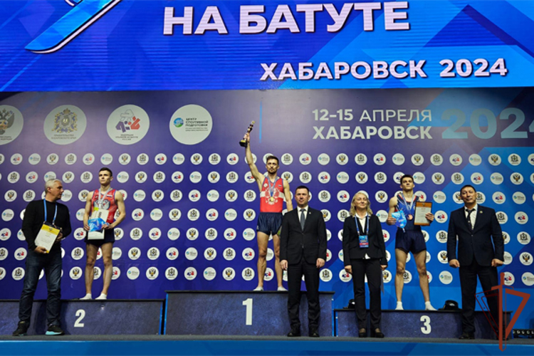 Росгвардеец выиграл чемпионат России по прыжкам на батуте