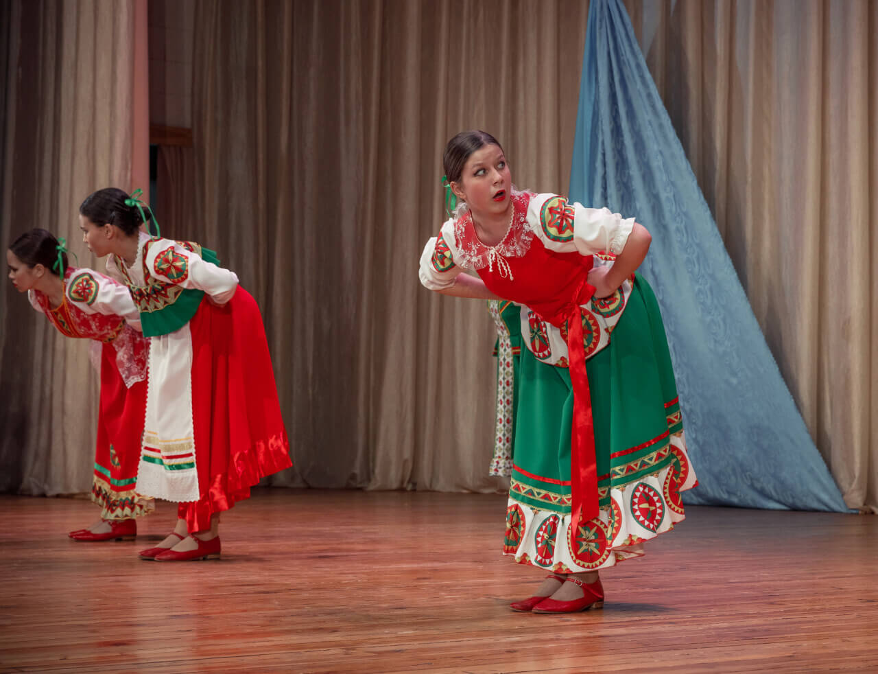 танец детей оригинальный. весенние танцы. весенняя капель конкурс танцев. детский танец. адмиралтейская звезда красноярск 2022.