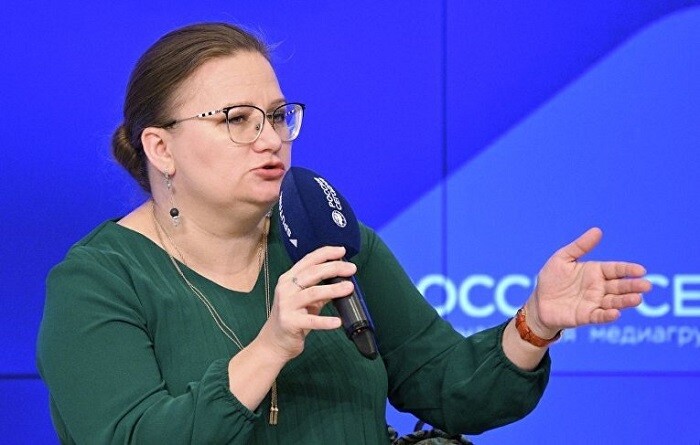 Разработать и ввести корпоративные правила использования ИИ в редакциях 