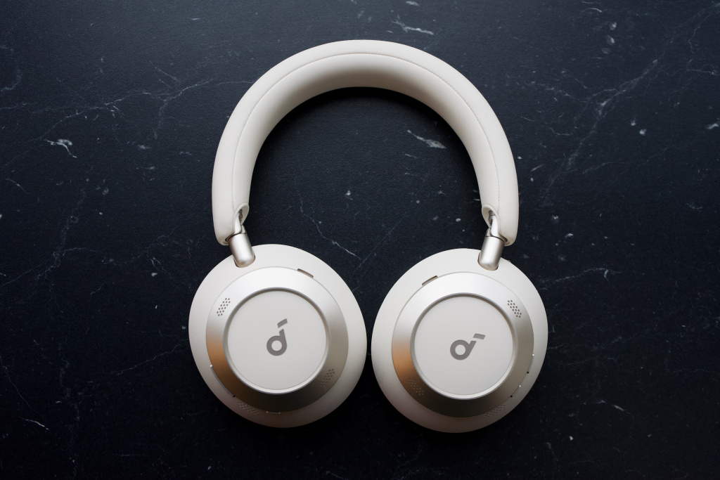 Anker Soundcore Space One Pro