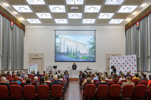 Юбилей ИЯЛИ