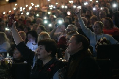 Концерт «Живи, страна!» для участников СВО и их семей прошел в Красногорске