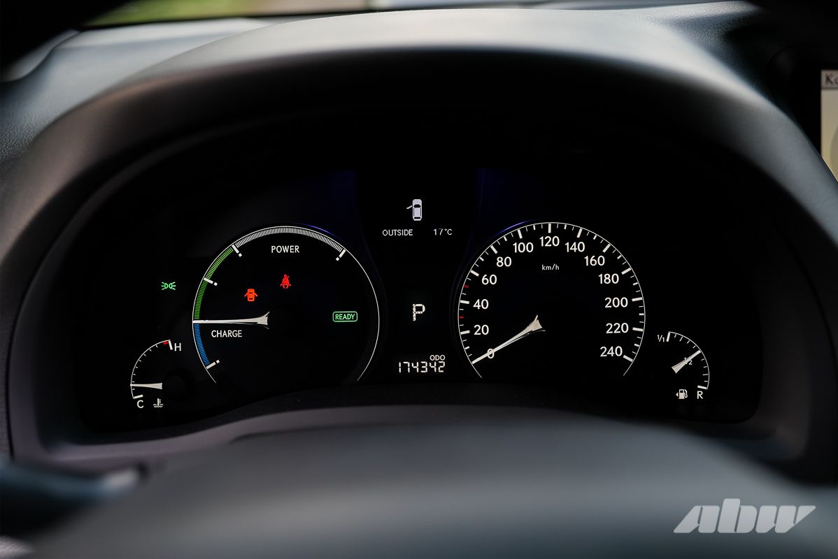 Когда премиум не спасает от коррозии: мнение владелицы Lexus RX 450h