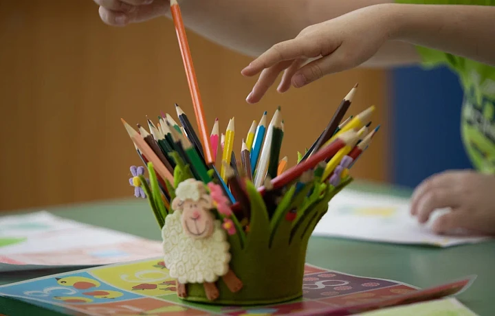 Психолог Ушакова объяснила, что будет, если перегнуть в воспитании ребенка с ограничениями