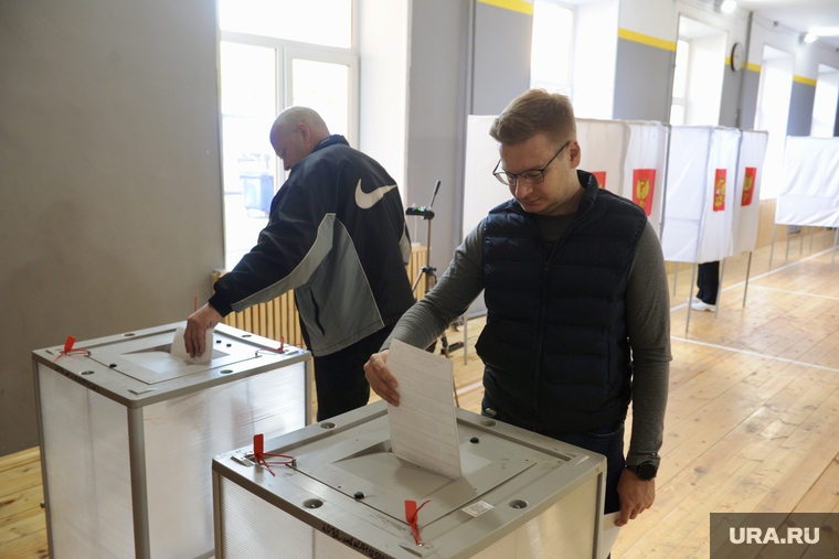 Избирательный участок. Челябинск , выборы, избирательный участок, голосование