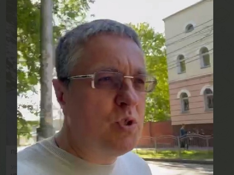 Проблемы не кончаются: Денисов вновь ругается за улицу Никитина в Калуге
