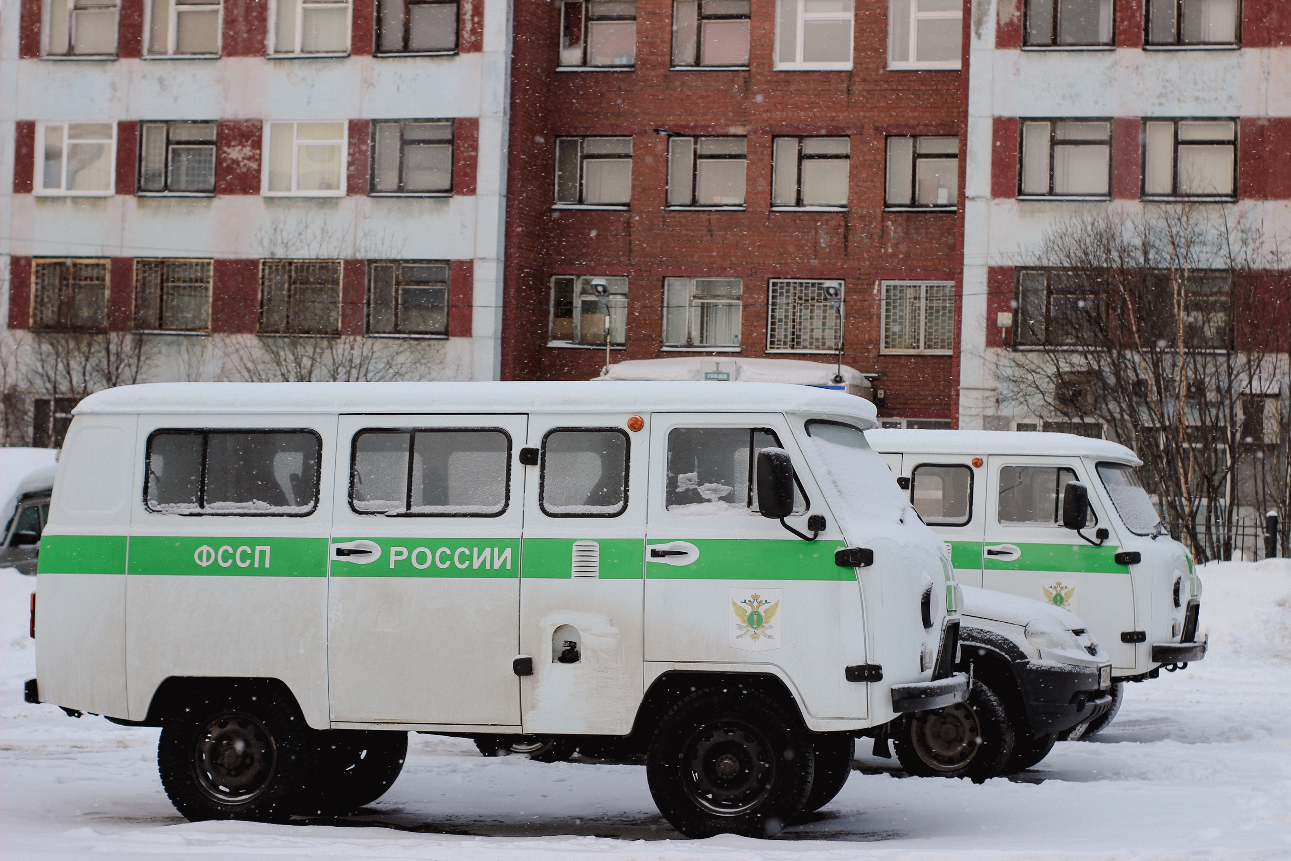 Судебные приставы североморск телефон