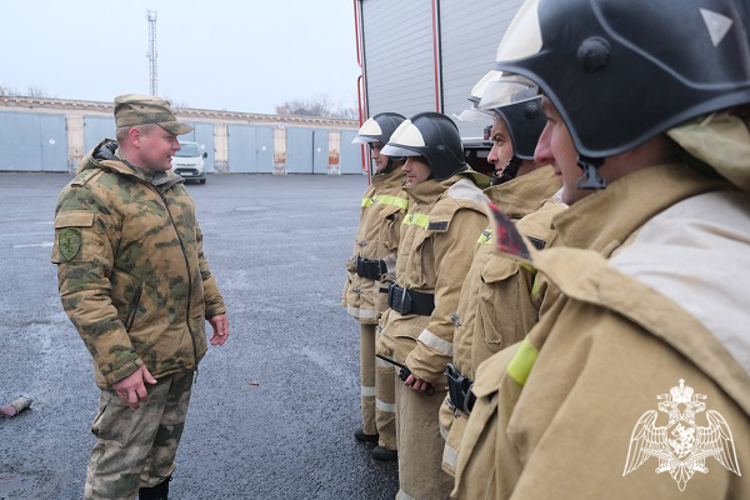 В Курске в региональном Управлении Росгвардии прошли совместные занятия с МЧС