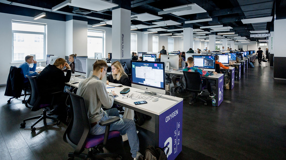 Дополнительное профессиональное образование информационные технологии. Информационные и коммуникационные технологии в образовании. Информационные системы и технологии. Цифровые технологии в вузе. Технологический колледж советск логотип.