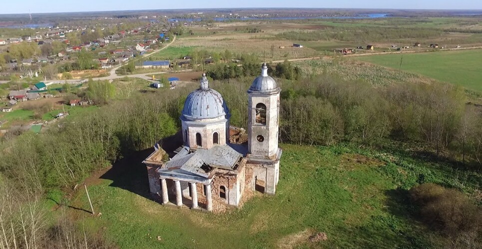 Новгородский суд дал 2 года на то, чтобы отреставрировать церковь на Бронницком холме