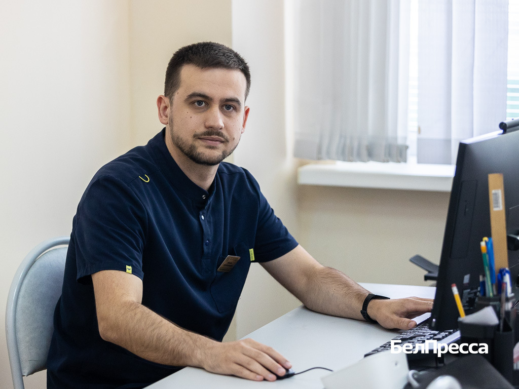 Олег Хананов