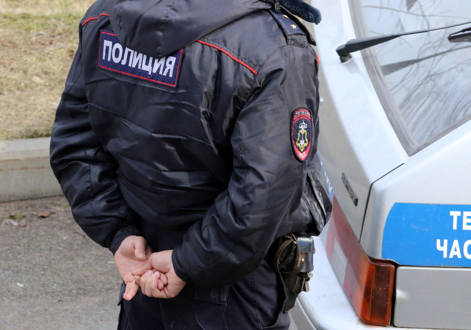 Полиция задержала водителя после стрельбы на перекрестке Петербурга