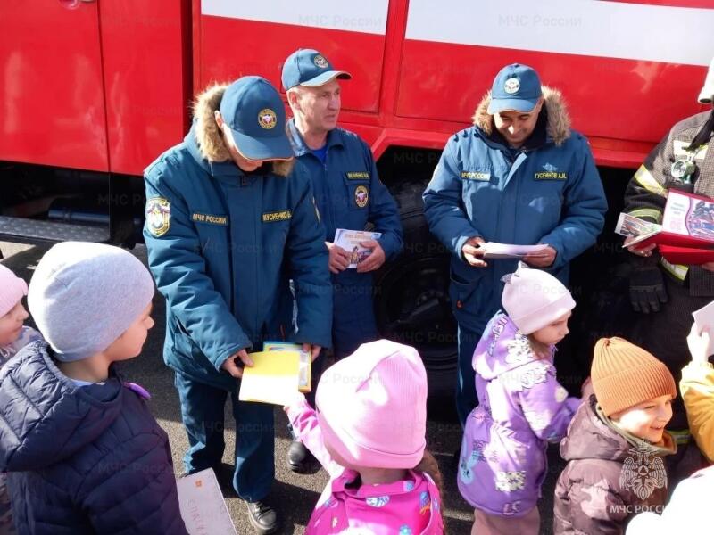 День пожарной безопасности прошел в детском саду № 1 «Ромашка» поселка Прохоровка