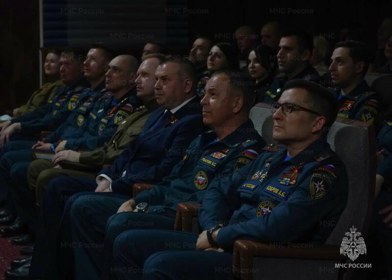 Память и подвиг: День Победы в столичном управлении МЧС России