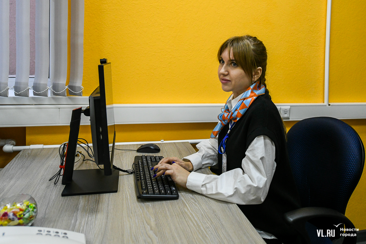 Владивосток вакансии центр. Дрск владивосток. Работа владивосток форпост. Ящерица ооо "джи-эм-о глобал сайн раша". Работа во владивостоке.