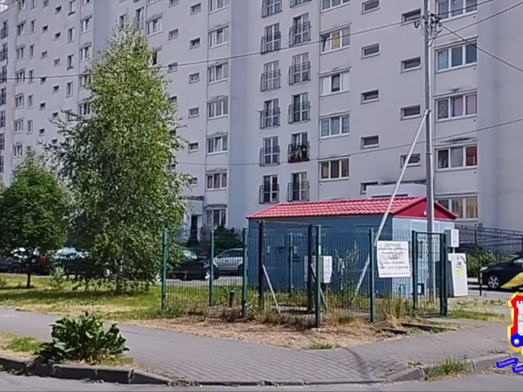 В поход за конфетами: в Калининграде полиция нашла пятилетнюю девочку ночью на улице