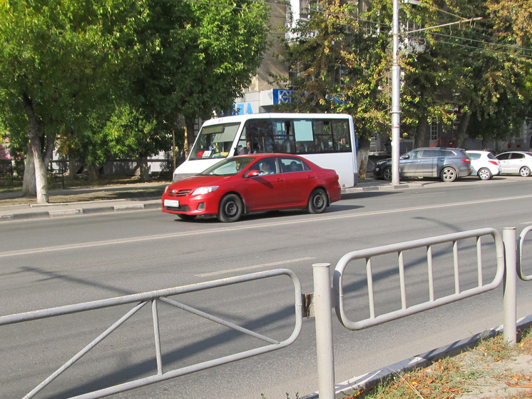 Половина ДТП с саратовскими автобусами произошла по вине водителей