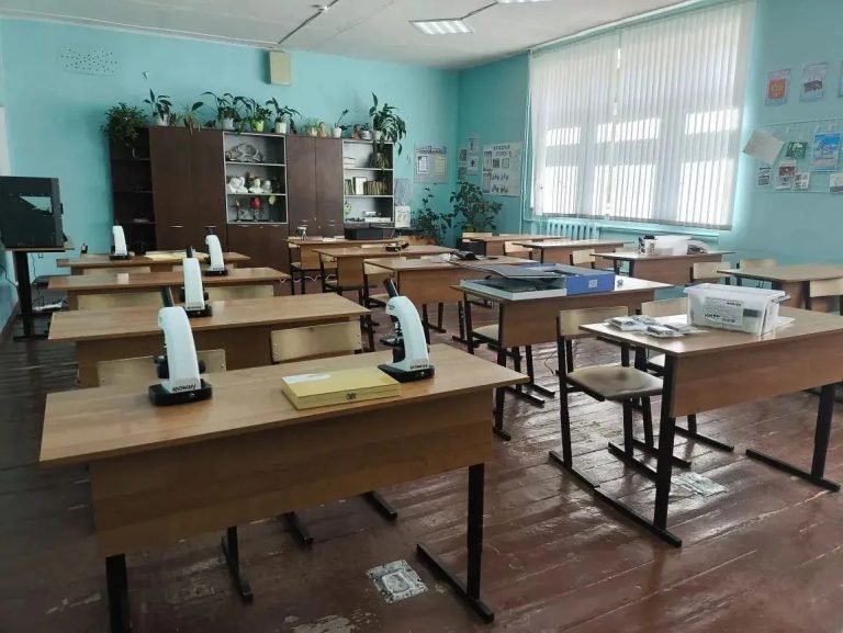В школах Тверской области оснащают центры «Точка Роста»