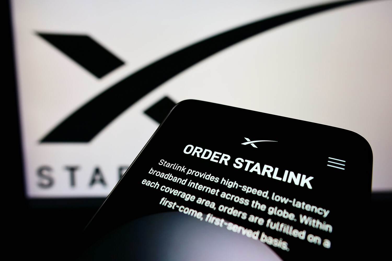 Маск отключить. Starlink спутниковый интернет.