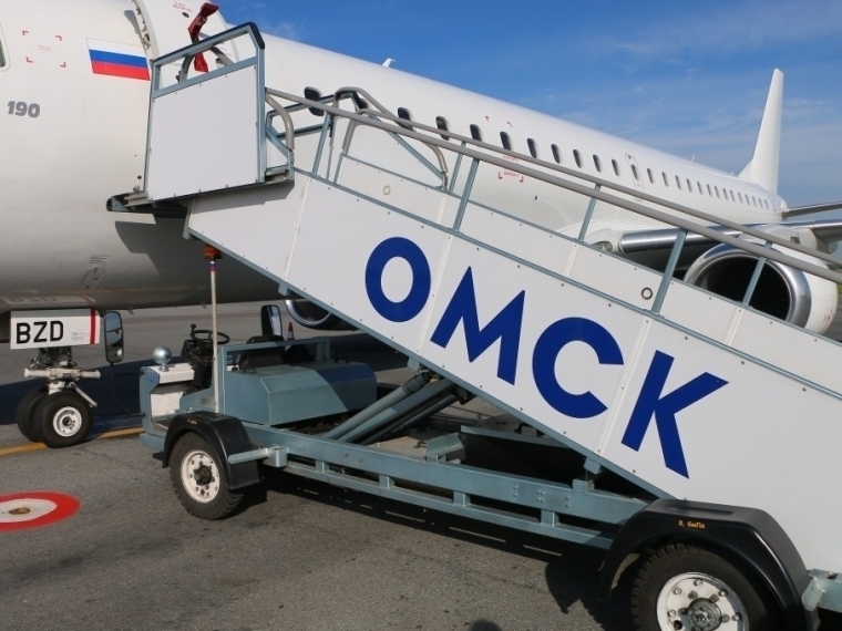 Вылет рейса из Омска в Санкт-Петербург перенесен почти на девять часов