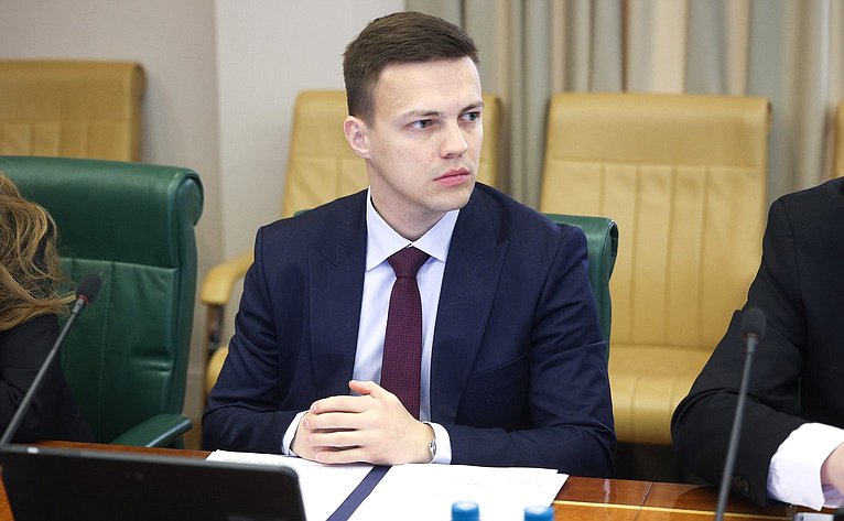 Круглый стол Комитета СФ по международным делам совместно с Комитетом СФ по конституционному законодательству и государственному строительству «Юрисдикция международных судебных и арбитражных органов в отношении Российской Федерации»