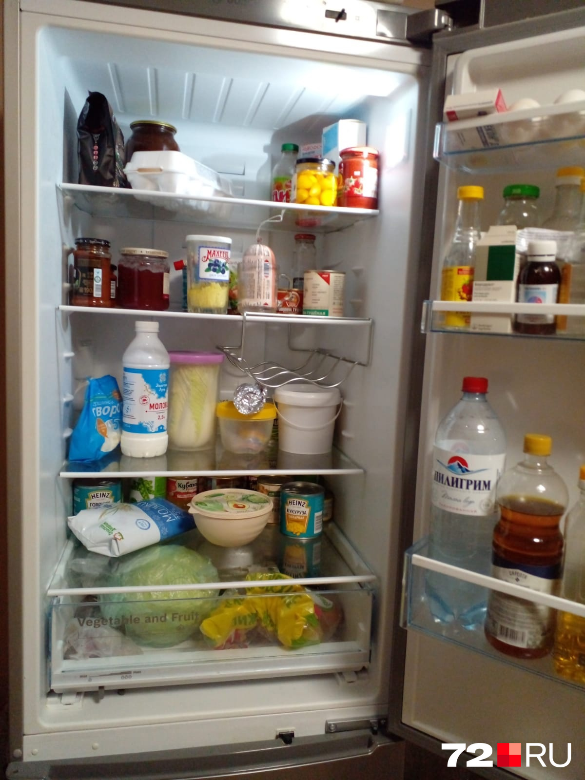 продукты хранящиеся в холодильнике. как правильно хранить молоко в холодильнике. холодильник для молочки. как хранить грудное молоко. хранение в дверце холодильника.