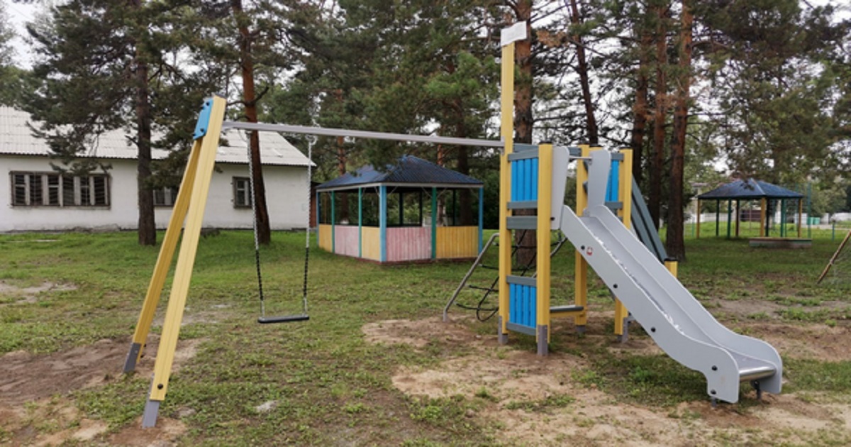В Центре помощи детям, оставшимся без попечения родителей, в Шелехове появилась новая площадка