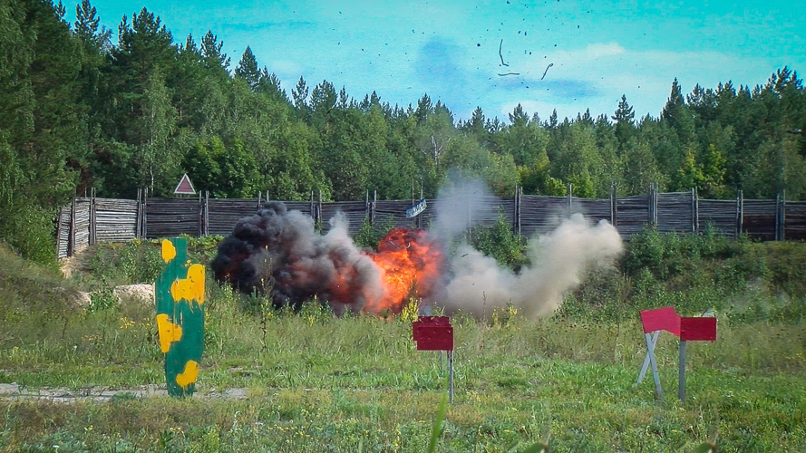 Андрей Лугинин поздравил сотрудников инженерной службы Росгвардии с профессиональным праздником