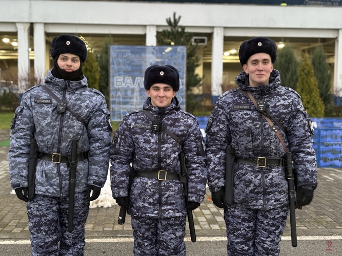 В Калининграде росгвардейцы обеспечили безопасность футбольного матча РПЛ