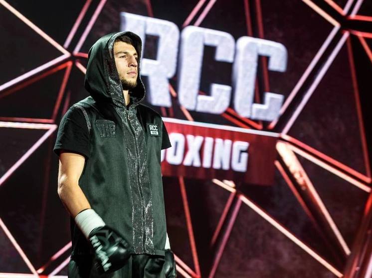 Тулький боксер Бижамов одержал победу на турнире RCC Boxing Promotions