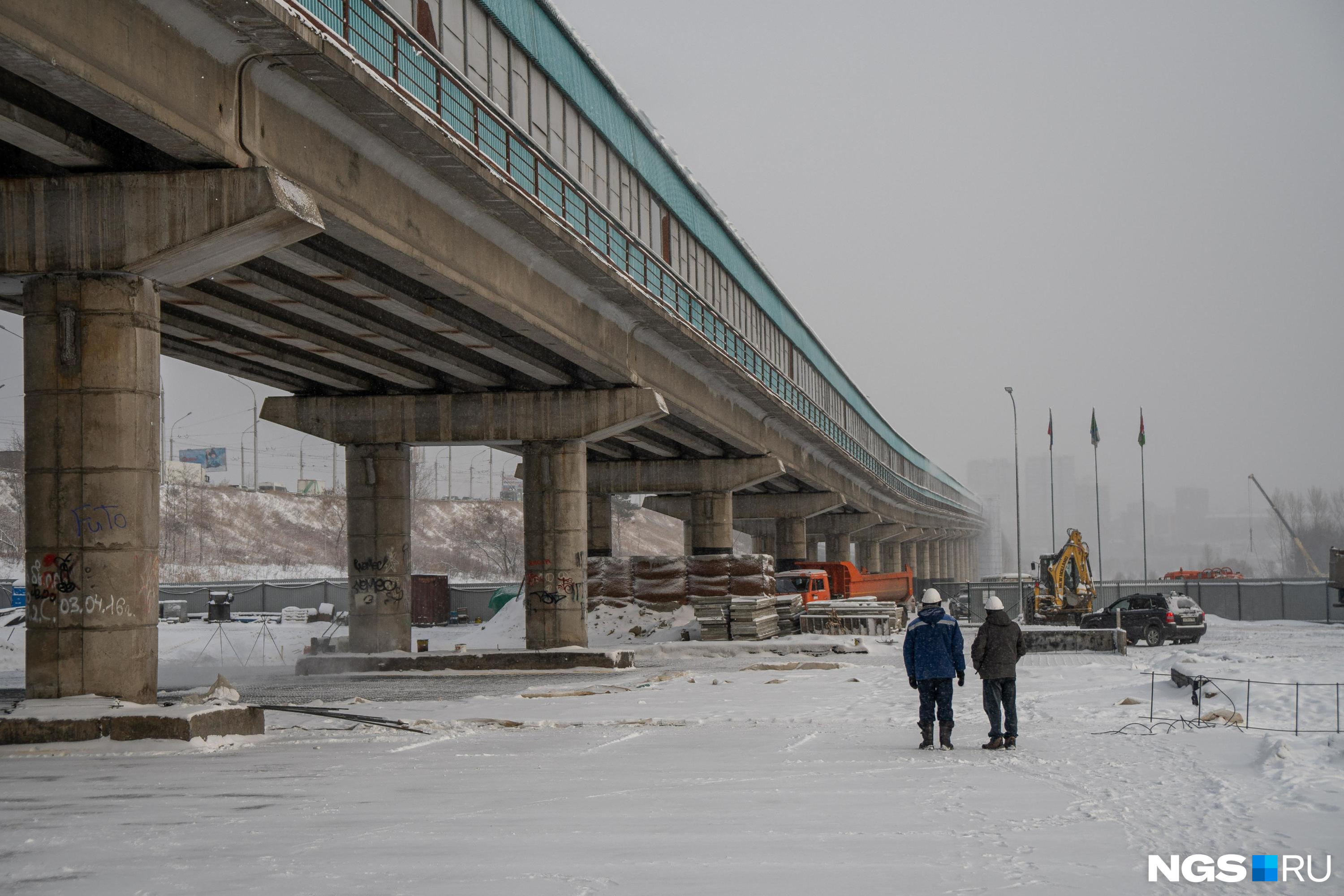 Новый мост кемерово. Строящийся мост через томь в кемерово. Новый мост кемерово. Третий мост кемерово. Строящийся мост через томь в кемерово.