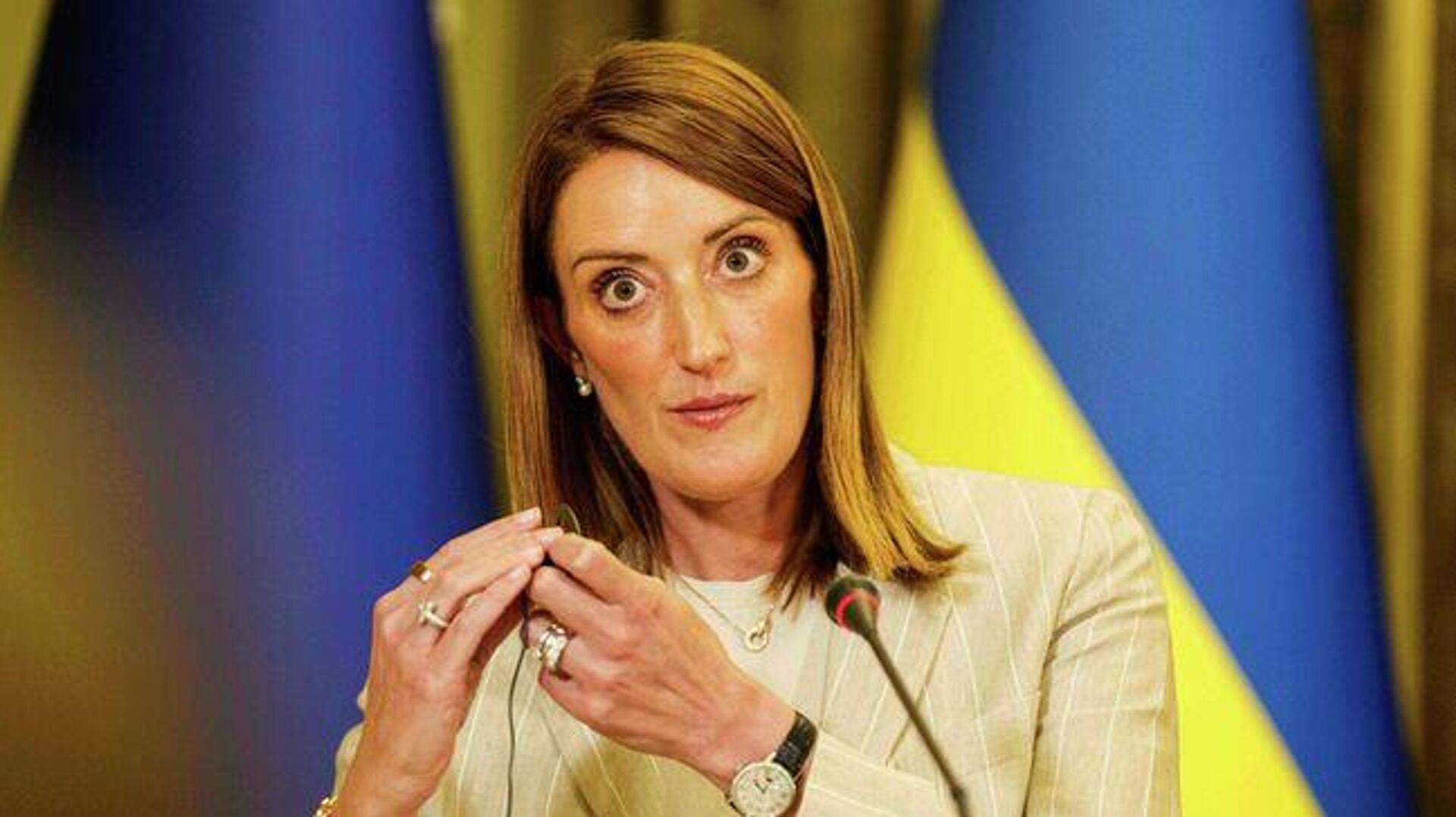 Депутатские хлопоты: Метсола выступит в парламенте, коммунисты отметят 7 Ноября - Sputnik Молдова, 1920, 07.11.2025