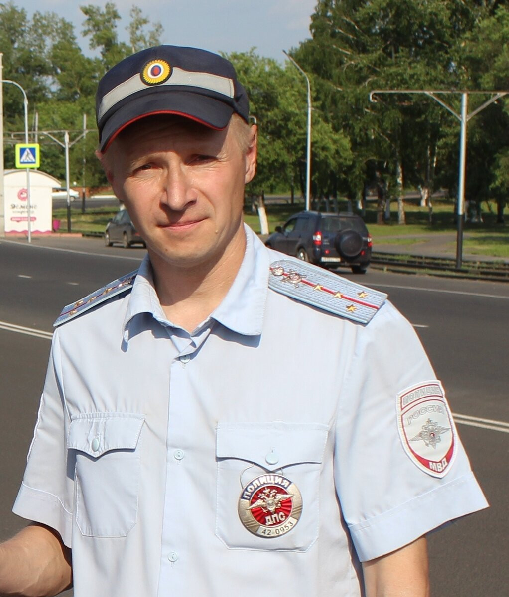 Жителю Подмосковья, который отправился с кавказского курорта домой пешком, помог прокопьевский полицейский