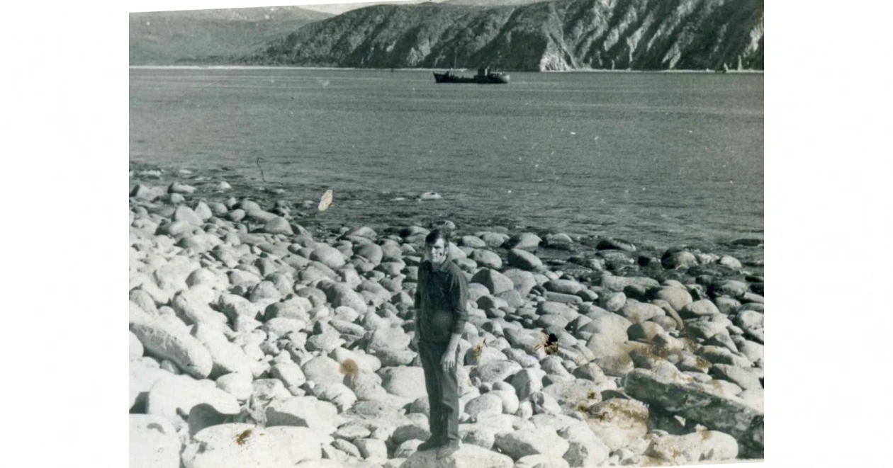 На берегу острова Недоразумения. 70-е года прошлого века