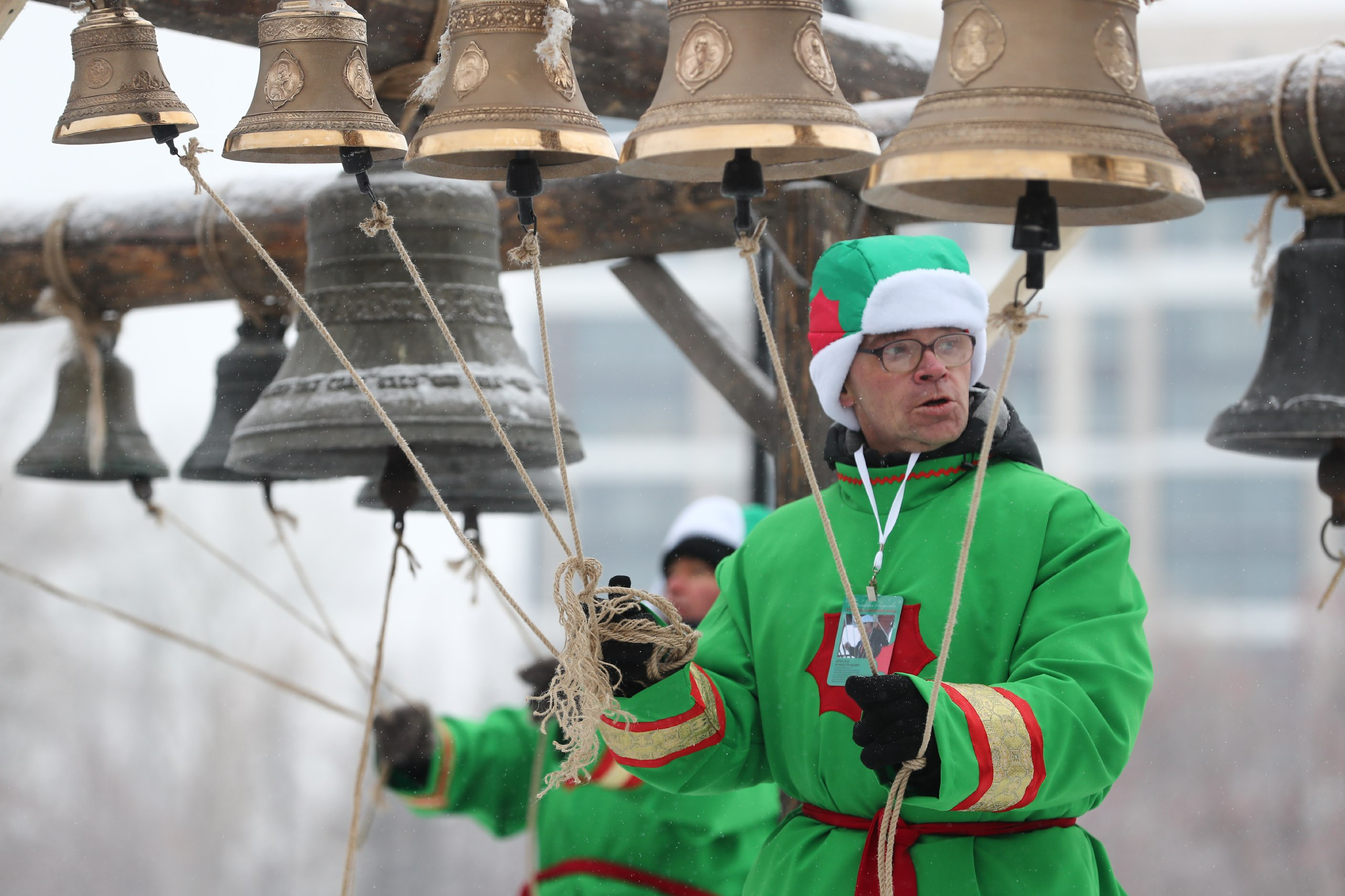 рождественские колокола. новосибирск фестиваль колокольных звонов. набережная новосибирск 7 января праздник звонари. колокольные звоны новосибирска. вся россия в моем городе.