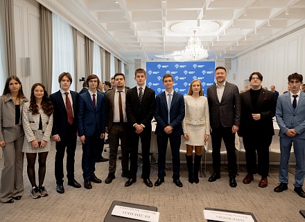 Минстрой 29.10.25 (26)_resized.jpg