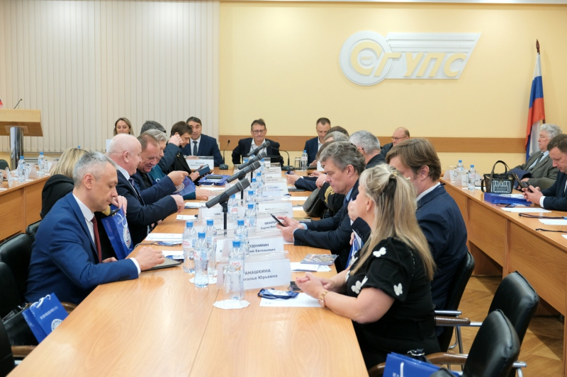 Семинар ректоров транспортных вузов России в СГУСе