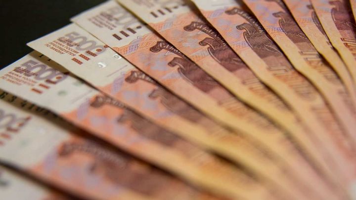 Житель Челнов лишился более 100 тысяч рублей, пытаясь снять проститутку