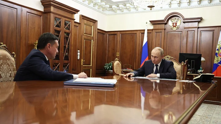Губернатор Подмосковья доложил Путину о развитии индустриальных парков и роботизации в регионе