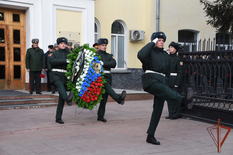 В Новосибирске прошли торжественные мероприятия по случаю празднования Дня войск национальной гвардии